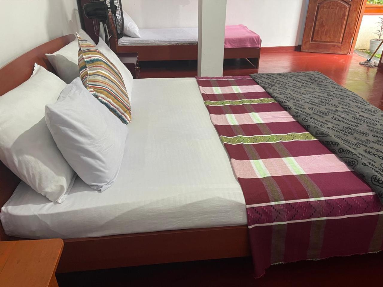 Top Heaven Ella Room photo