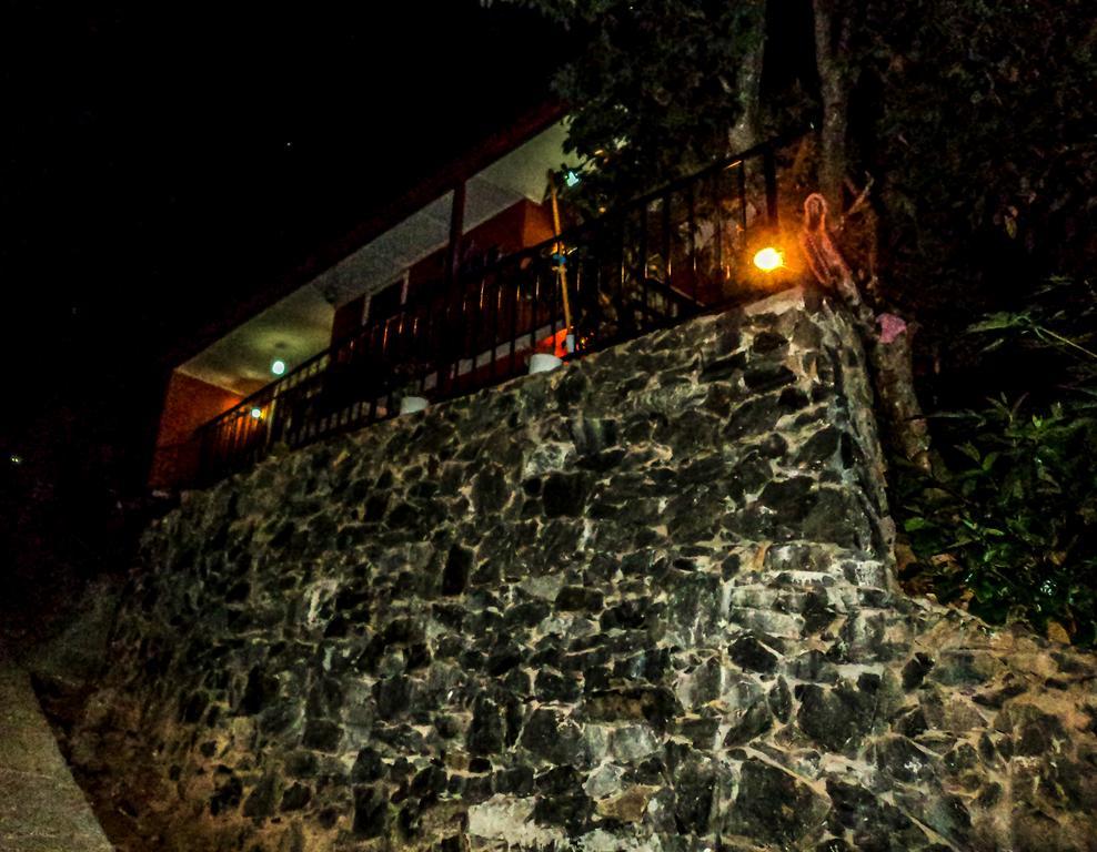 Top Heaven Ella Exterior photo